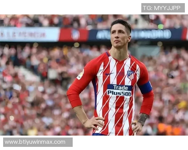 卢卡斯盛赞门德斯为世界顶级左后卫强调二人能共存于球队竞争中 卢卡斯盛赞门德斯为世界顶级左后卫强调二人能共存于球队竞争中