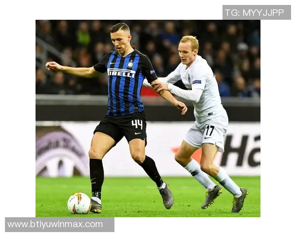 佩里西奇状态回暖本赛季已贡献2球8助助球队迎战利物浦首开记录 佩里西奇状态回暖本赛季已贡献2球8助助球队迎战利物浦首开记录