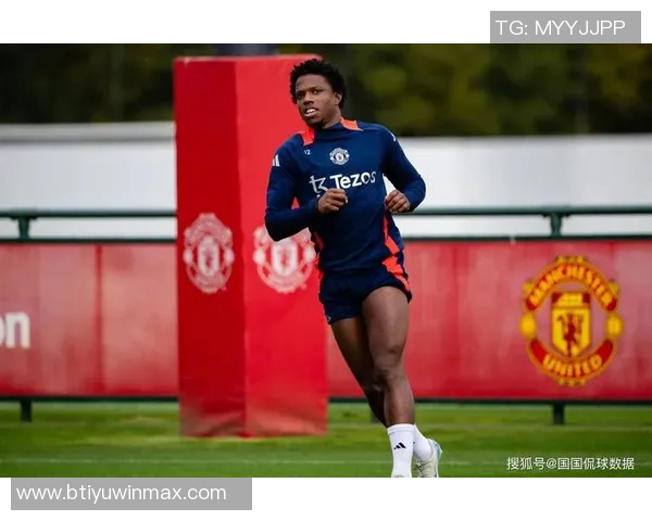 萨利巴社交媒体分享防守里沙利松照片坚定宣言北伦敦依旧是红色的 萨利巴社交媒体分享防守里沙利松照片坚定宣言北伦敦依旧是红色的