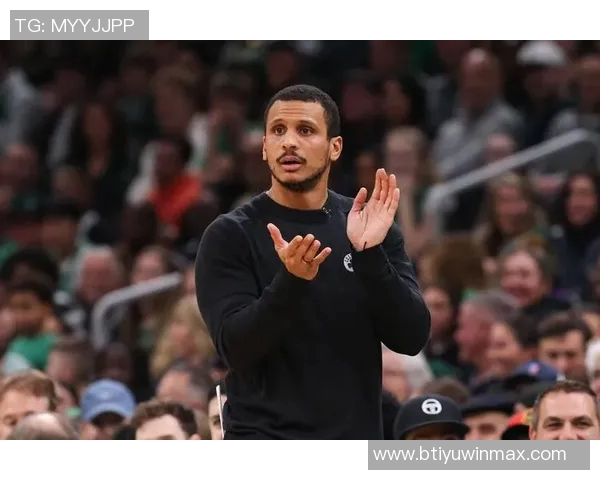 马祖拉称赞冈萨雷斯在场上表现出色小细节处理得当助力球队进攻 马祖拉称赞冈萨雷斯在场上表现出色小细节处理得当助力球队进攻