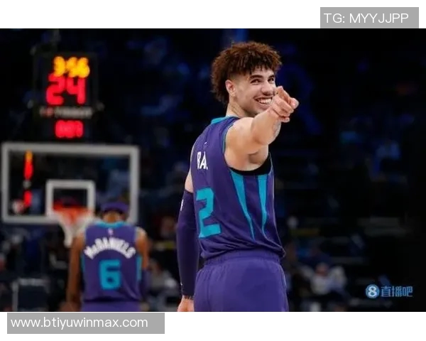 拉梅洛鲍尔尽显个人能力27投12中砍下34分8篮板9助攻难救球队失利 拉梅洛鲍尔尽显个人能力27投12中砍下34分8篮板9助攻难救球队失利