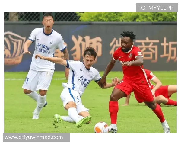 梅州逆转海牛登顶中超积分榜两队同积21分梅州战绩占优