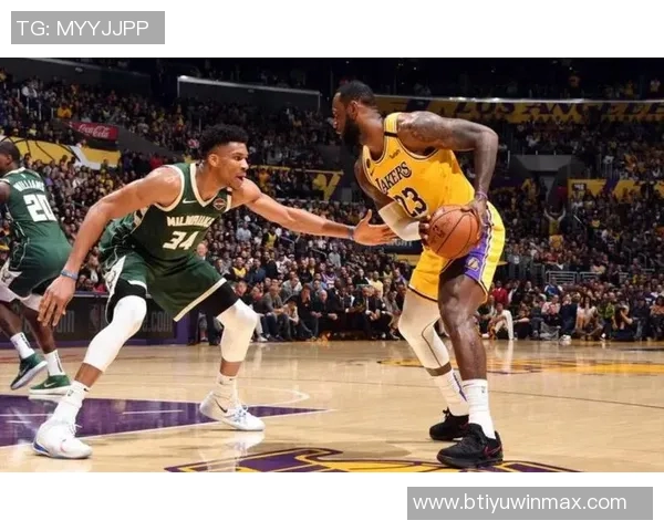 詹姆斯最后盖帽与抢断瞬间字母哥的冷静反应揭示了什么真相