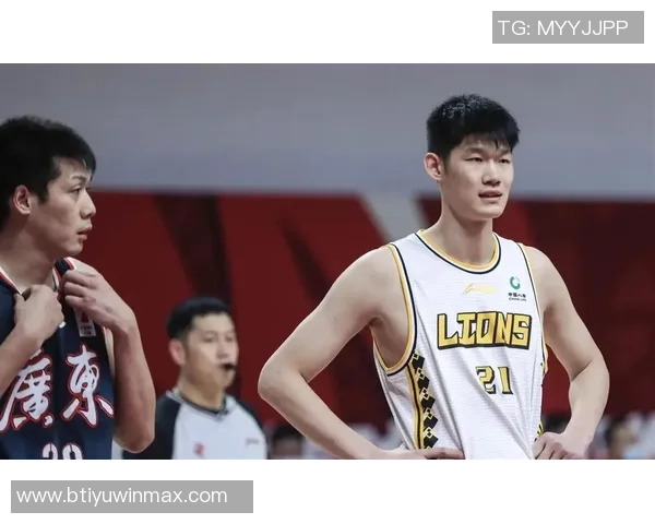 CBA历史上六位万分先生的辉煌成就与传奇故事解析