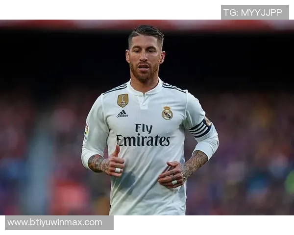 拜尔因轻微肌肉问题缺席多特训练出战黄潜前景不明